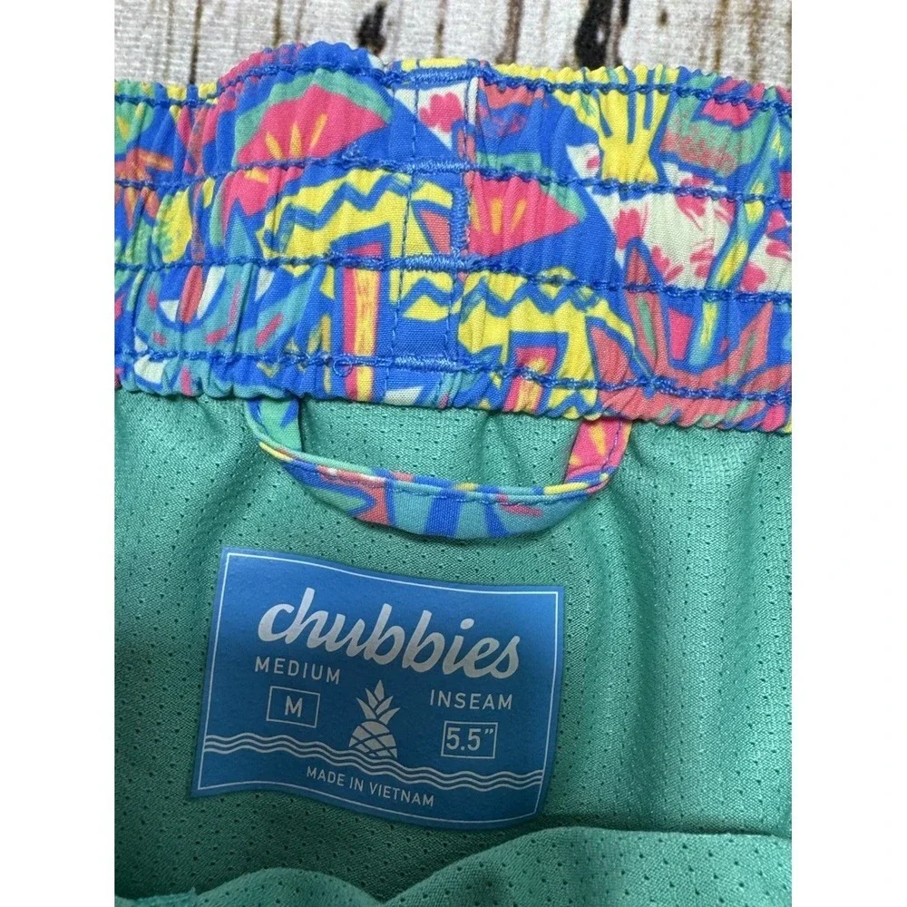 Chubbies Men's M Classic Swim Trunks 5.5